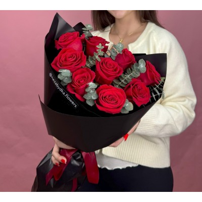 Букет из 11 красных роз "Passion"