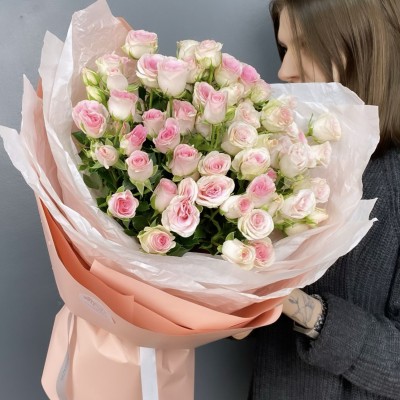 Букет "Гуд Муд" из 11кустовых роз